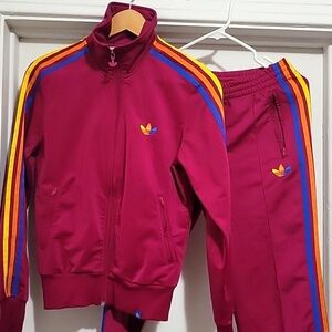 Vintage adidas jacket and pants unisex